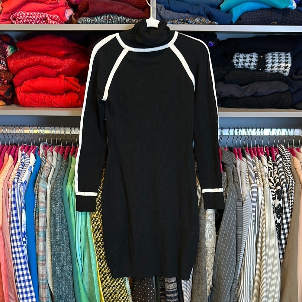 The Limited black/white turtleneck long sleeve sweater dress size S